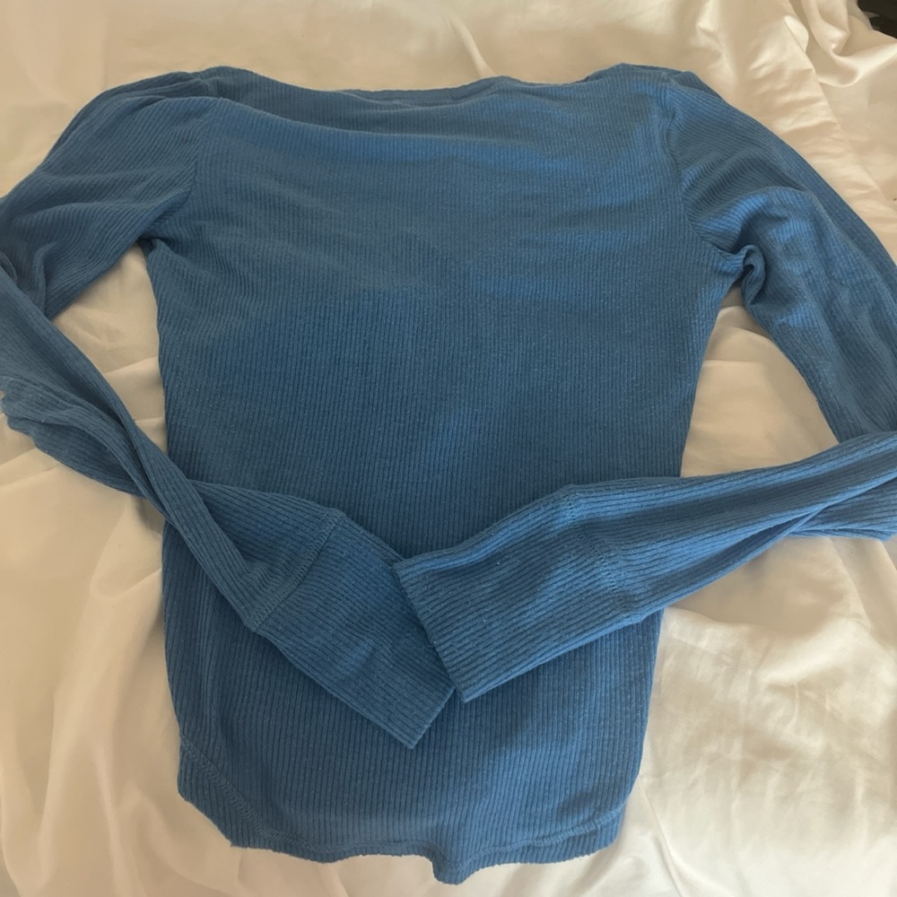 Urban Outfitters Out From Under Everyday Snap Henley - Picture 4 of 7